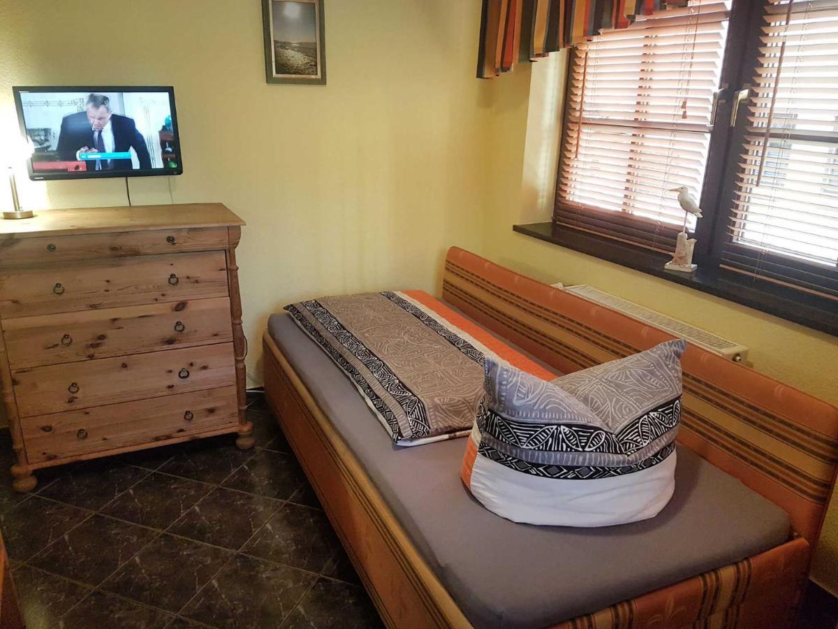 Ferienwohnung Am Stadthafen _ Obje Rostock Buitenkant foto